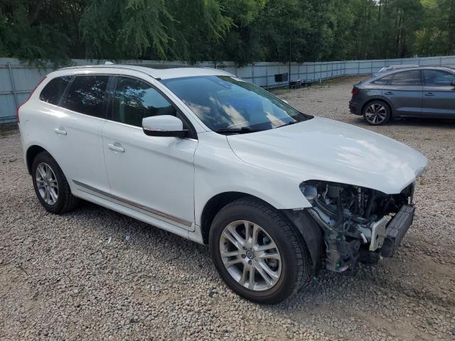 2016 VOLVO XC60 T5 PR YV440MDK5G2775846
