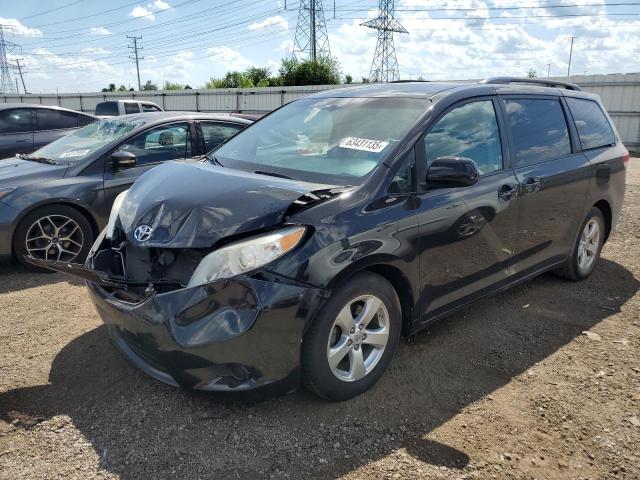 TOYOTA SIENNA LE