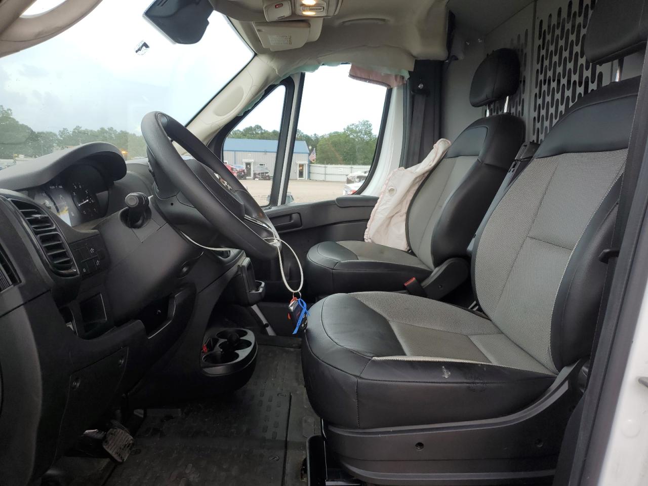 RAM PROMASTER 2500 HIGH