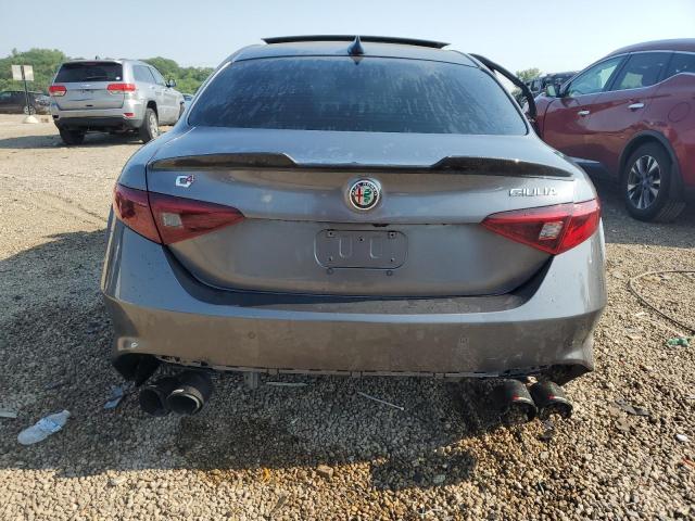 2018 ALFA ROMEO GIULIA Q4 ZARFAEDN0J7575174