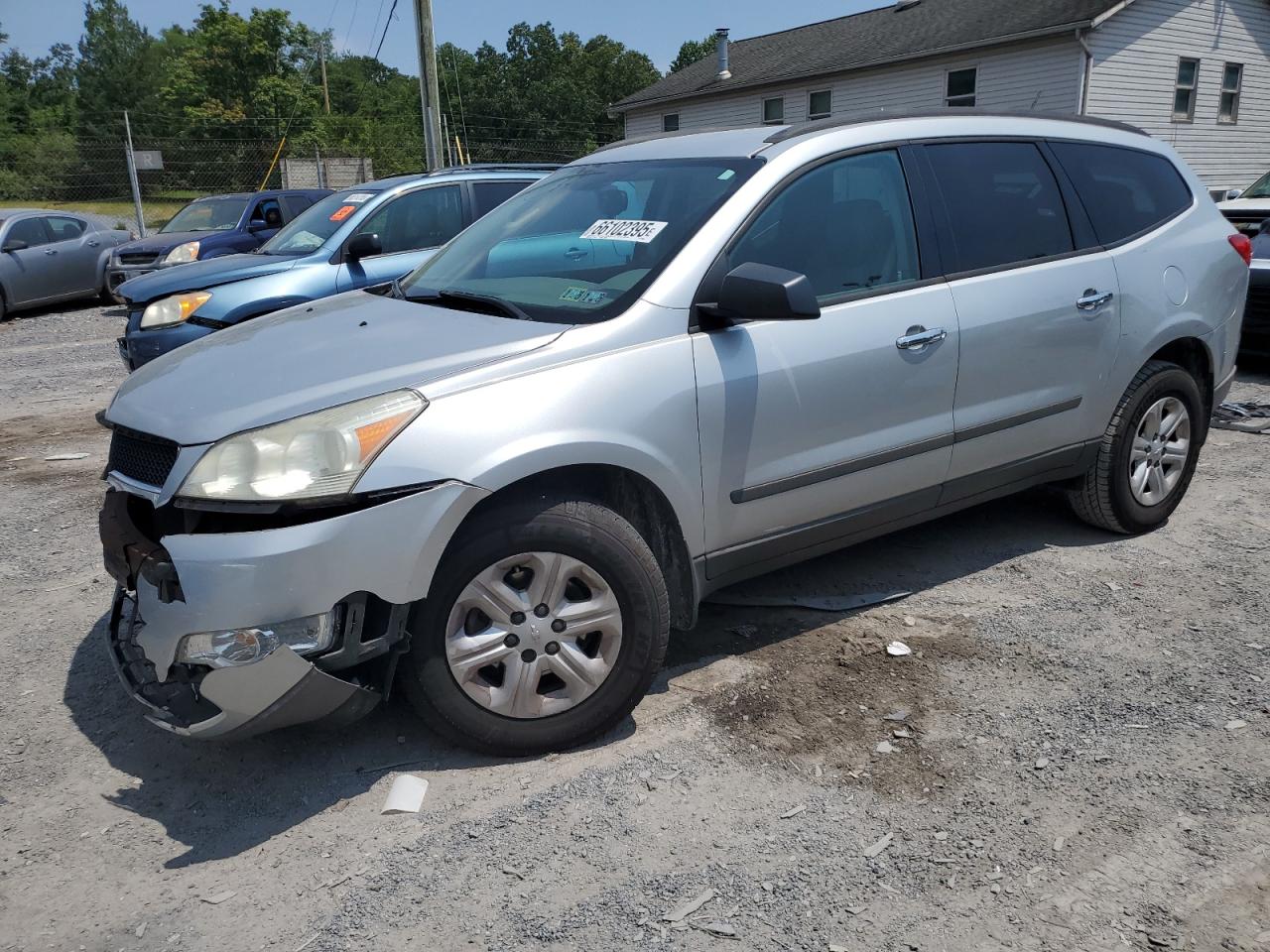 CHEVROLET TRAVERSE LS