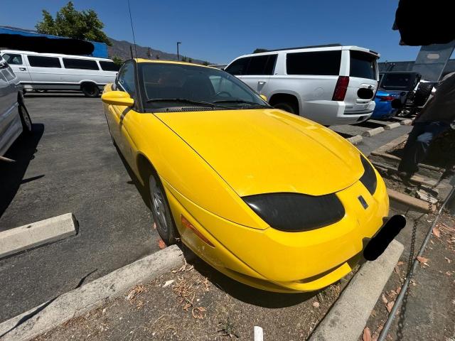 SATURN SC2 2001 yellow coupe 3d gas 1G8ZY12771Z105142 photo #1