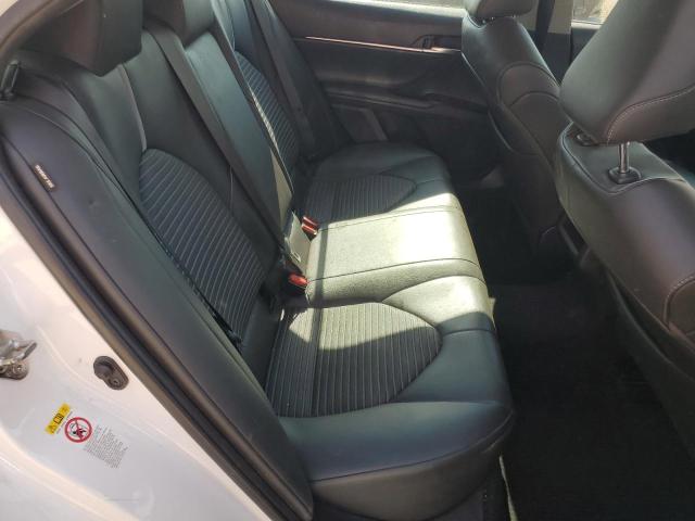 2018 TOYOTA CAMRY L 4T1B11HK1JU551139