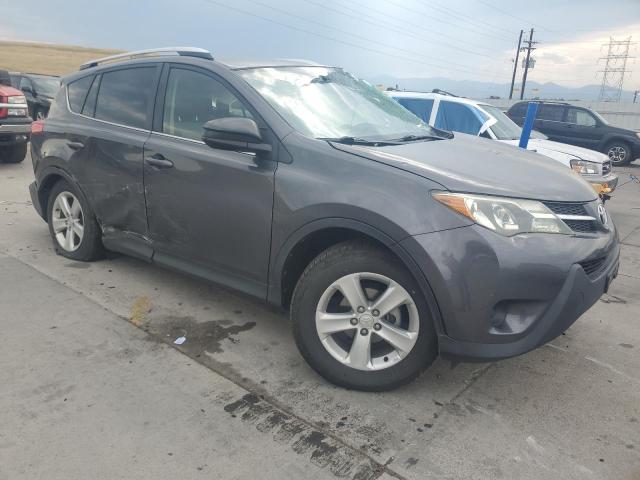 2015 TOYOTA RAV4 LE JTMBFREVXFJ048057