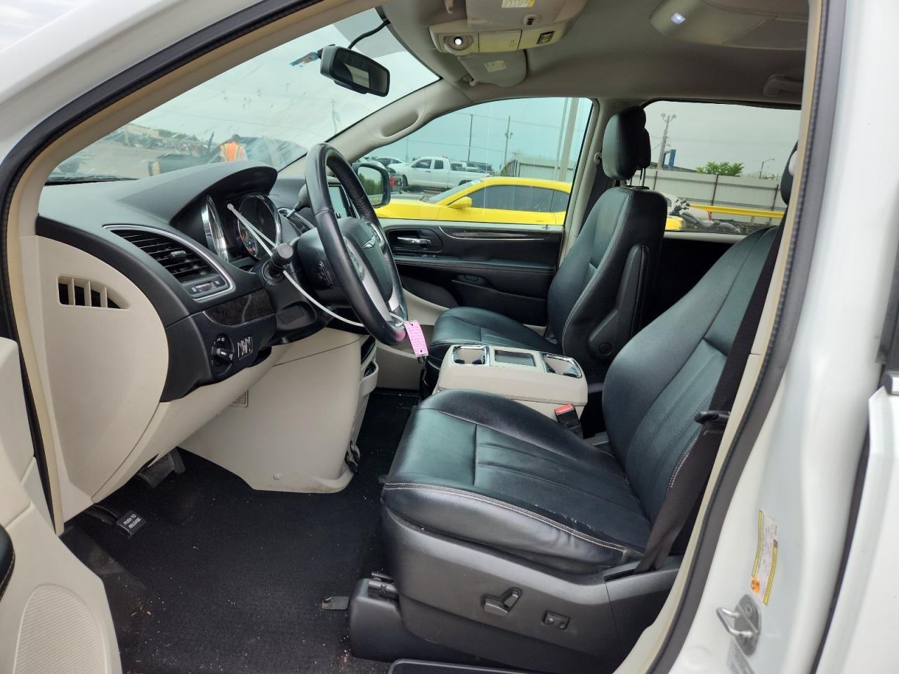 CHRYSLER TOWN & COUNTRY TOURING