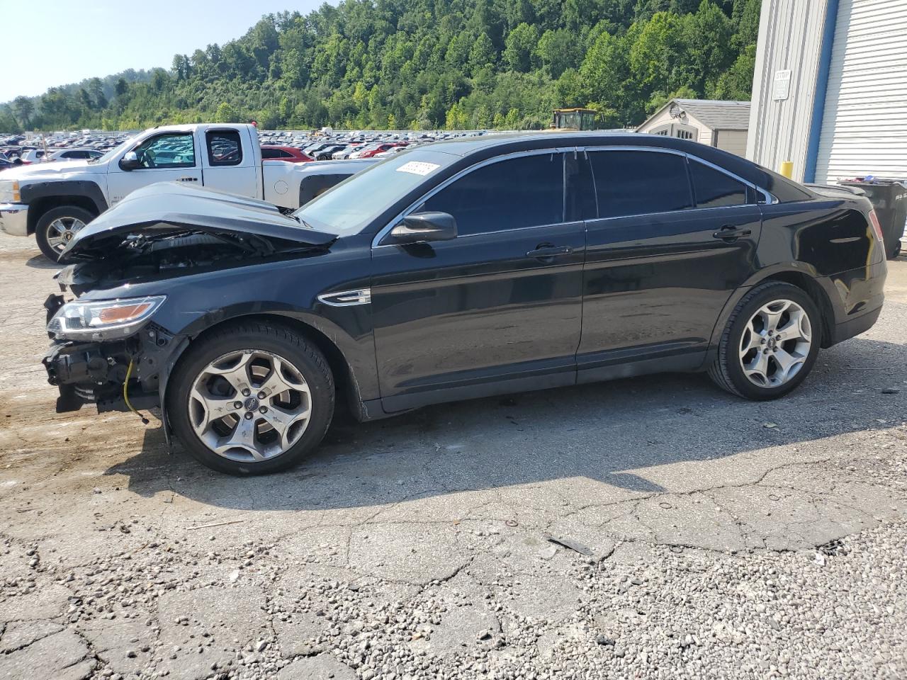 FORD TAURUS SHO