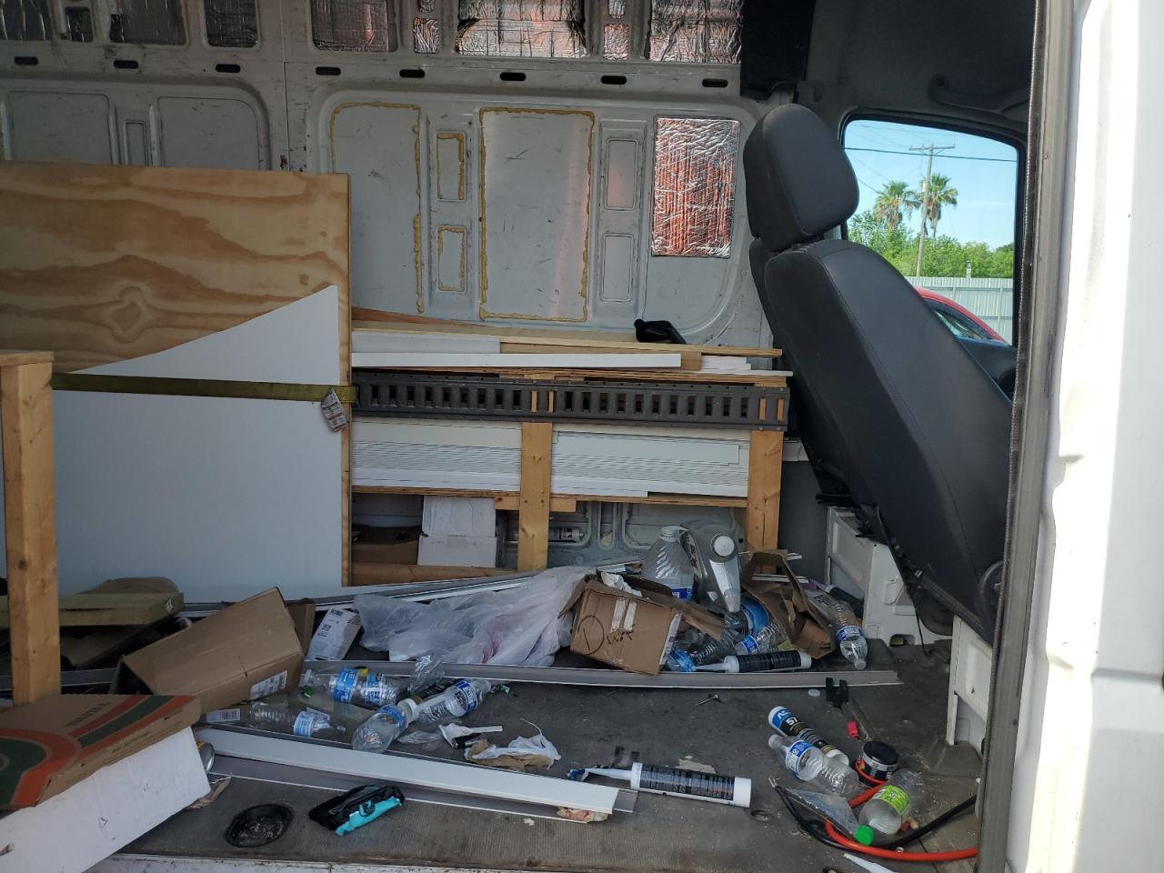 MERCEDES-BENZ SPRINTER 2500