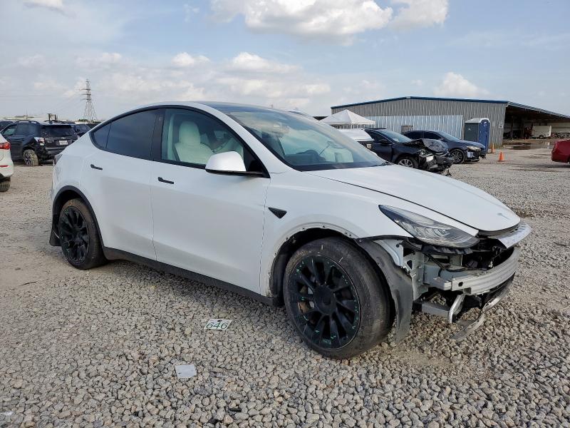 2022 TESLA MODEL Y 7SAYGDEE3NF376133