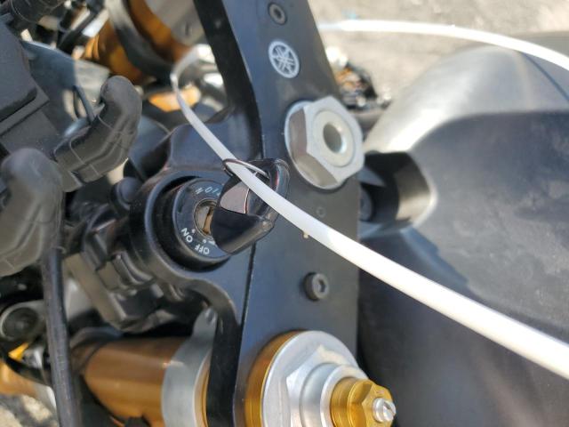 2009 YAMAHA YZFR6 - JYARJ16E49A019053
