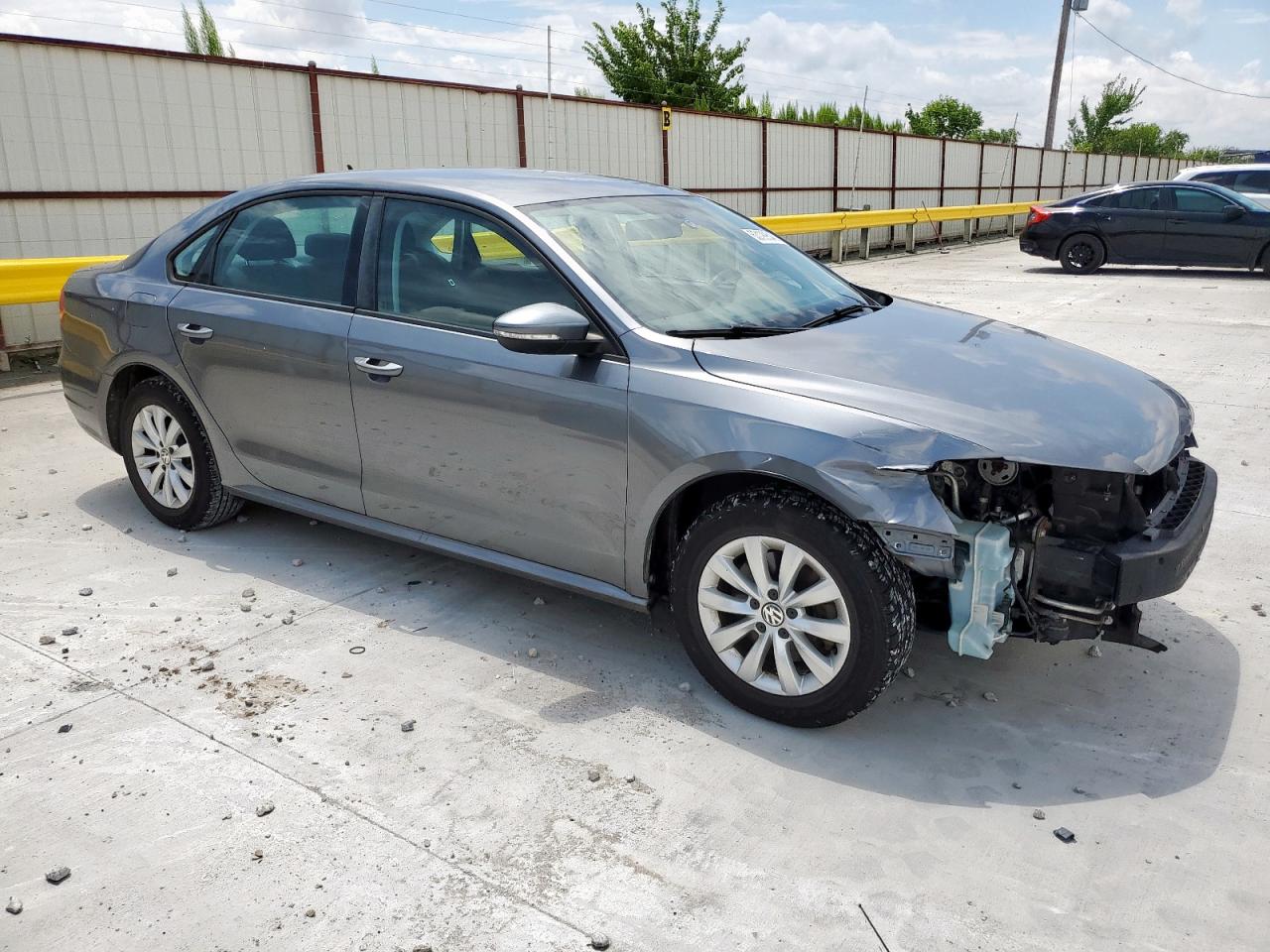 Volkswagen Passat s 2012