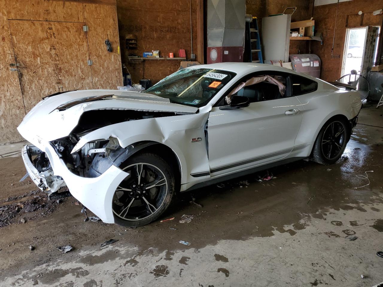 FORD MUSTANG GT