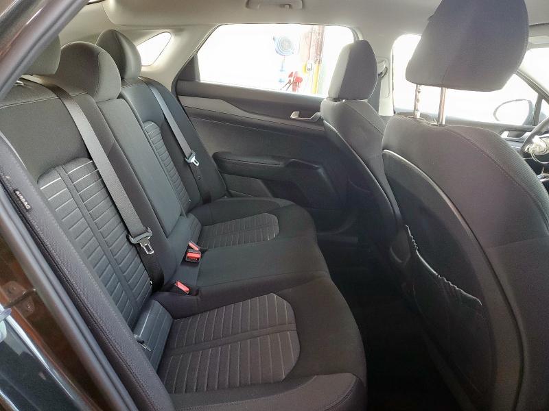 2025 KIA K5 LXS KNAG24J72S5315834