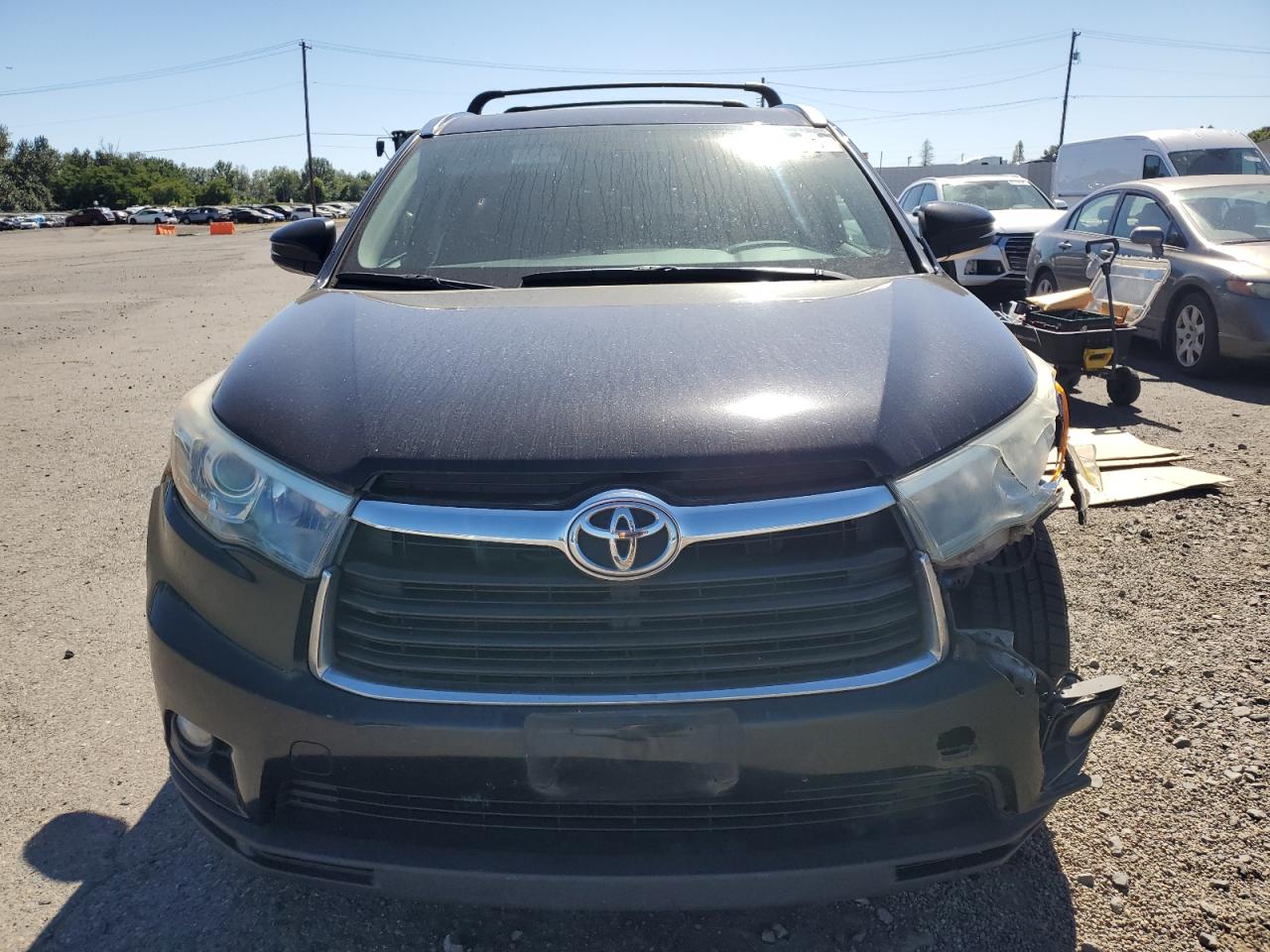TOYOTA HIGHLANDER XLE