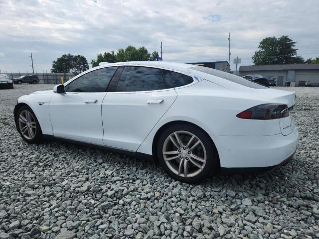 2015 TESLA MODEL S 70 5YJSA1S21FF082745