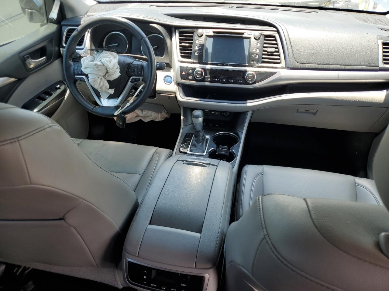 Toyota Highlander 2019