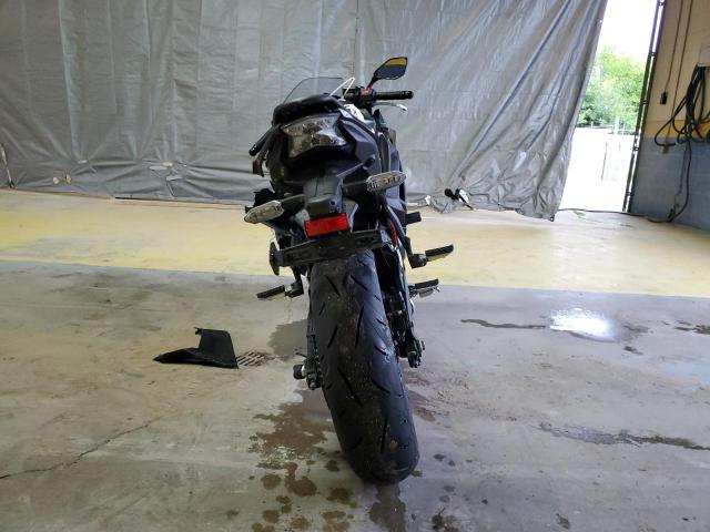 2025 KAWASAKI EX650 P ML5EXEP13SDAG0081