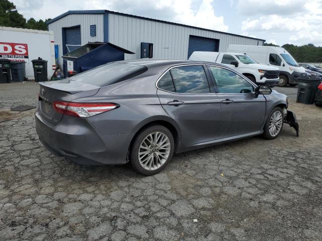 2018 TOYOTA CAMRY L 4T1B11HKXJU002765