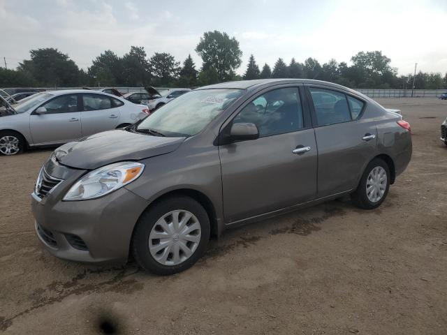NISSAN VERSA S