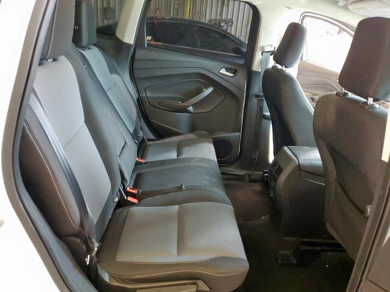 2019 FORD ESCAPE SE - 1FMCU9GD5KUA25627