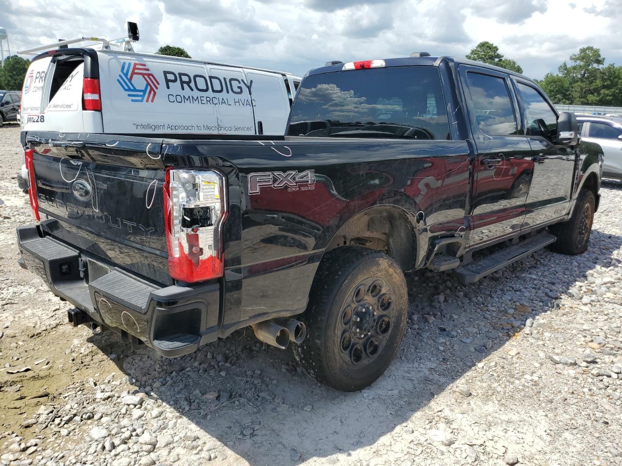 FORD F-350 SUPER DUTY