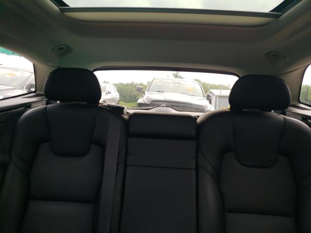 2018 VOLVO XC60 T5 LYV102RK0JB077542