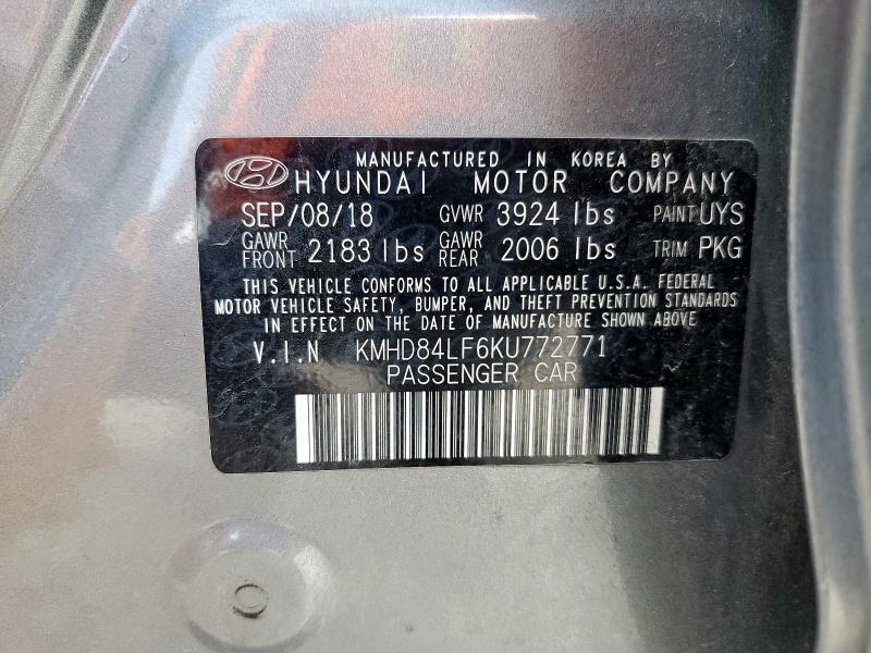 2019 HYUNDAI ELANTRA SE - KMHD84LF6KU772771