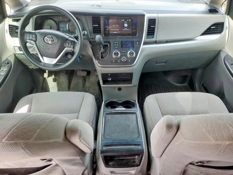 2017 TOYOTA SIENNA LE 5TDKZ3DC3HS874582