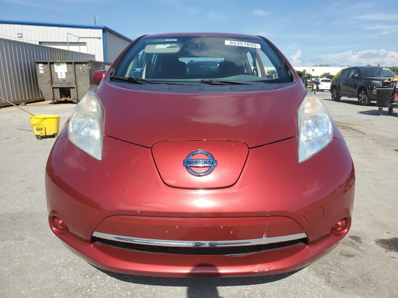 NISSAN LEAF S