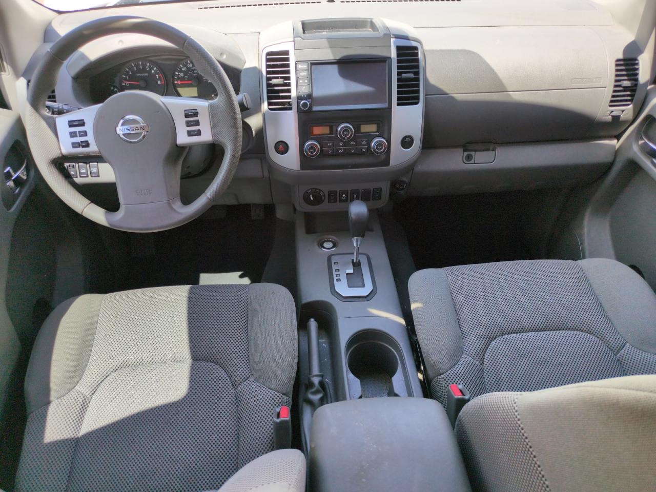 NISSAN FRONTIER S