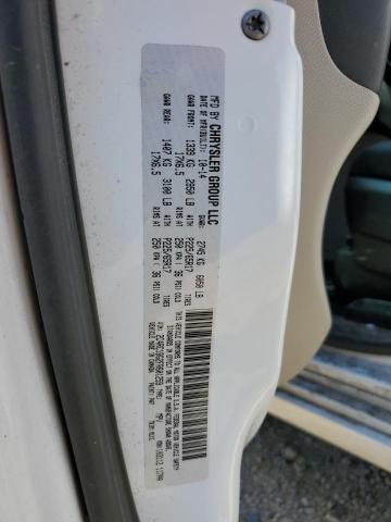 2015 CHRYSLER TOWN & COU 2C4RC1BG2FR601259