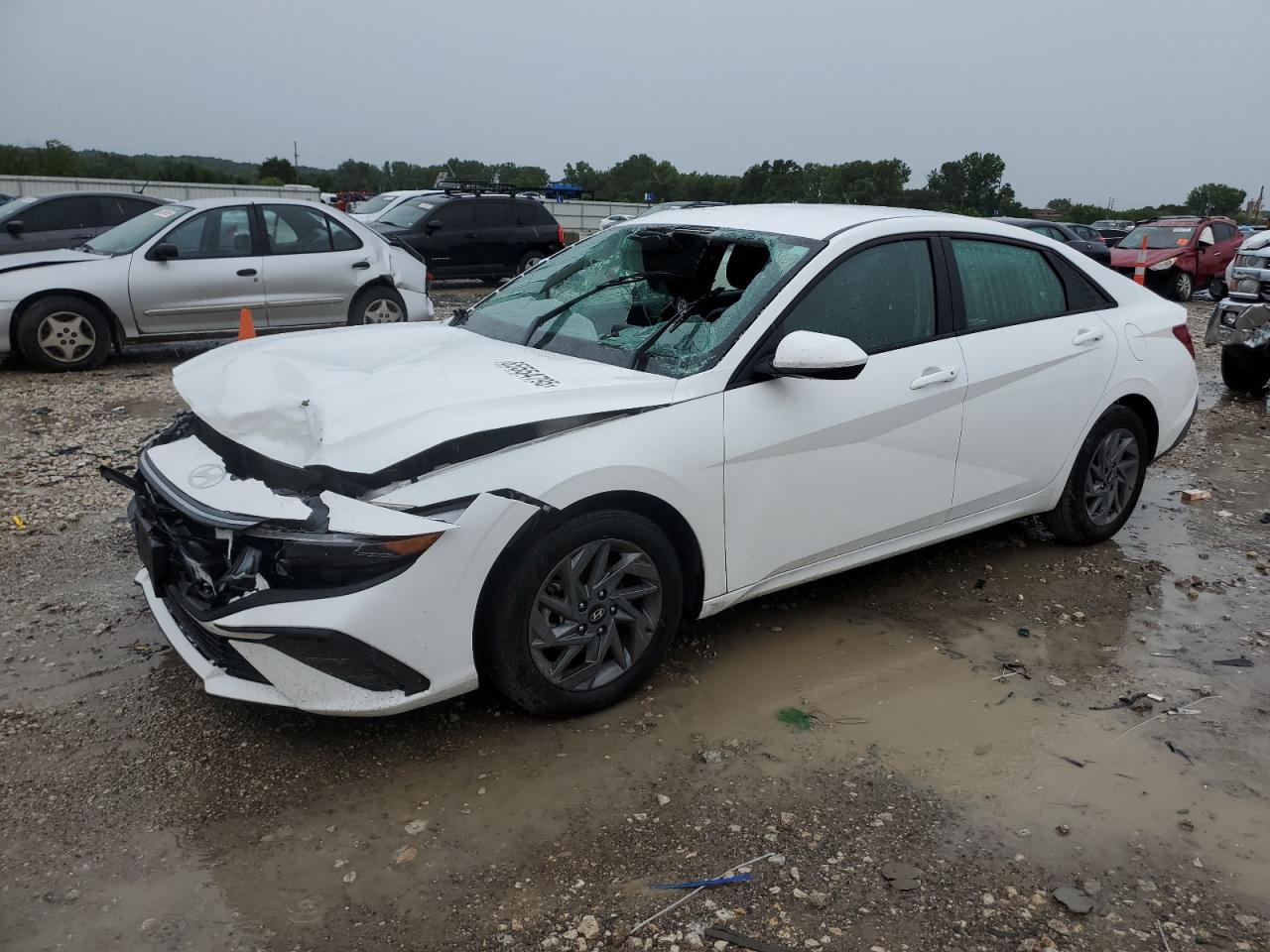 HYUNDAI ELANTRA SEL