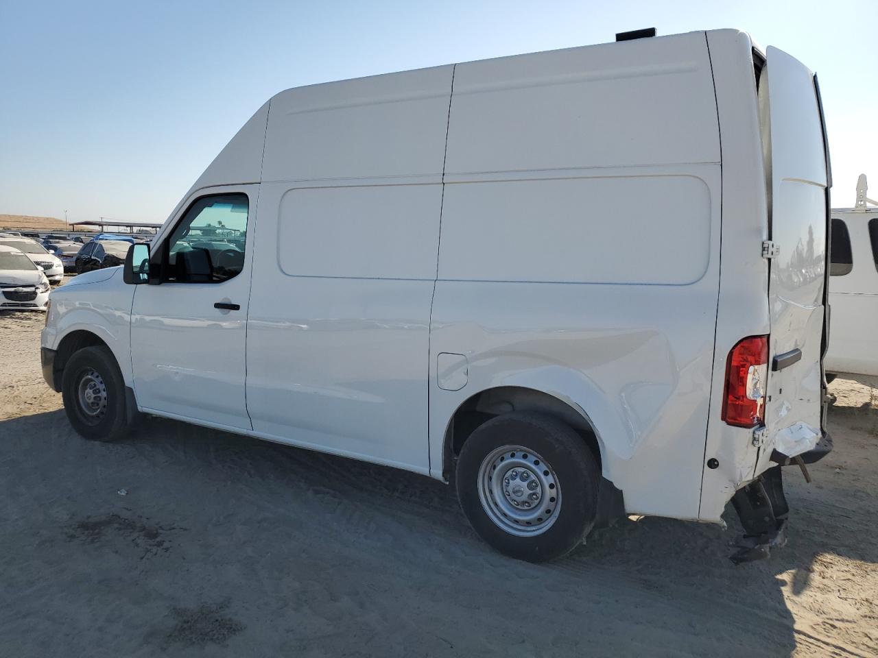 NISSAN NV2500 2500 S