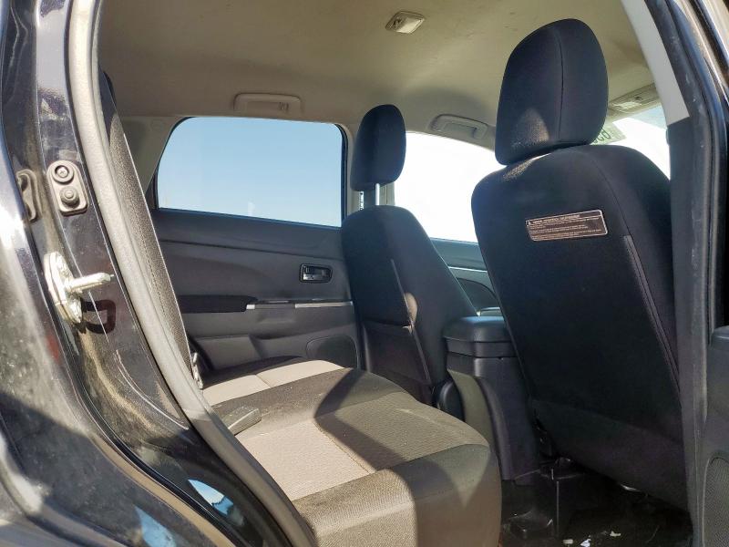 2018 MITSUBISHI OUTLANDER JA4AP3AU5JU020994