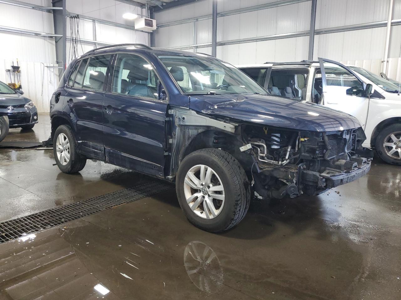 VOLKSWAGEN TIGUAN S