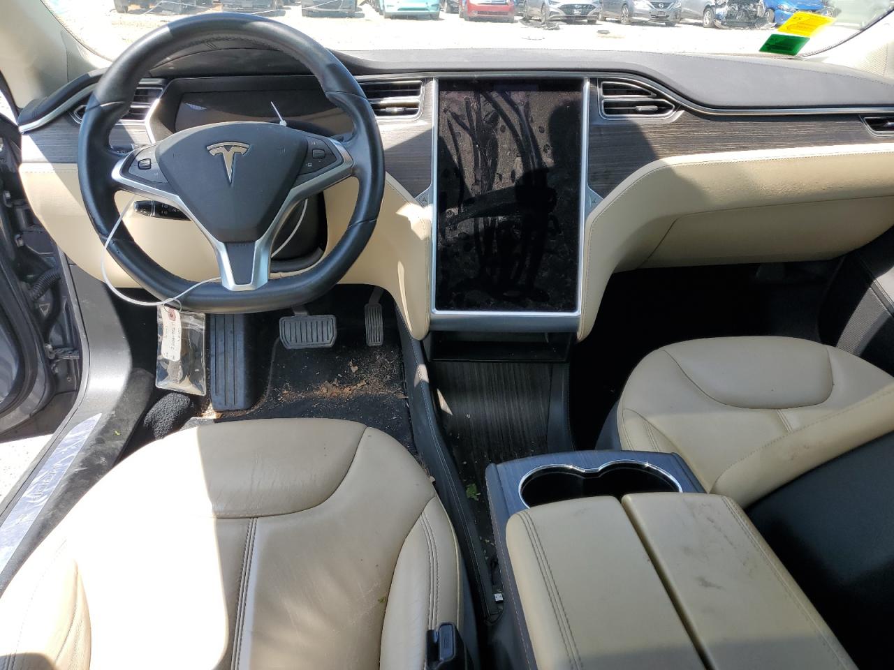TESLA MODEL S 85D