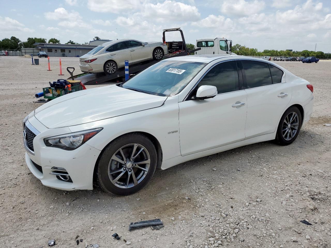 INFINITI Q50 HYBRID PREMIUM