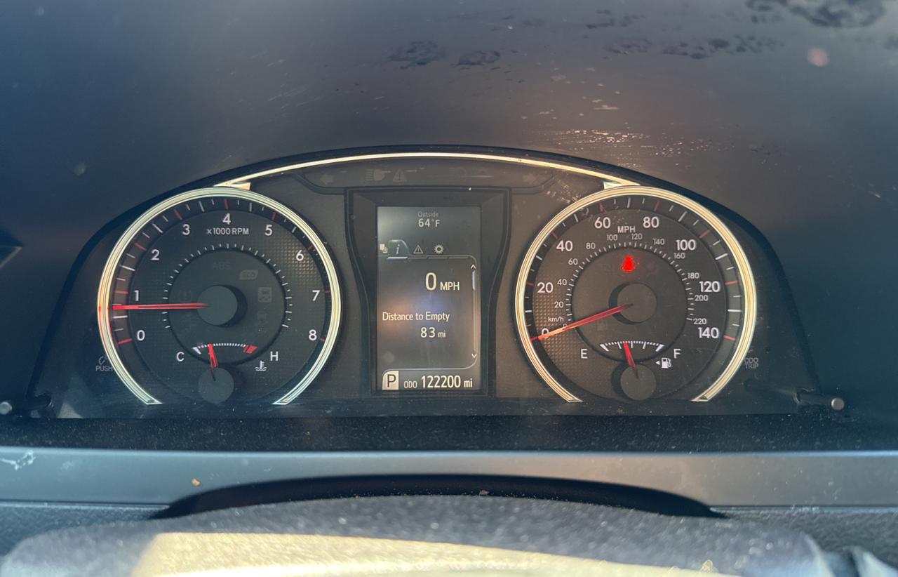 Toyota Camry le 2017