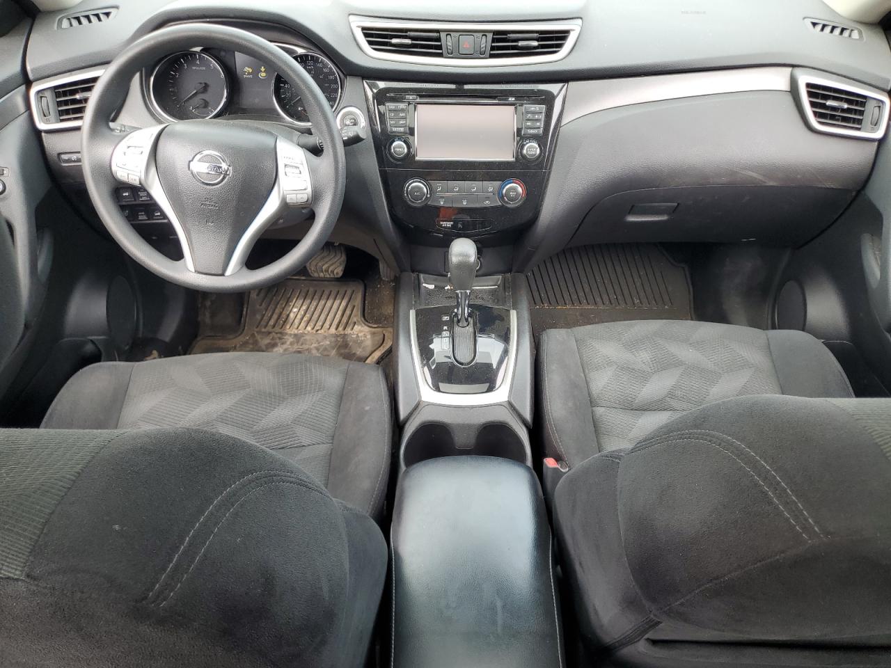 Nissan Rogue s 2016