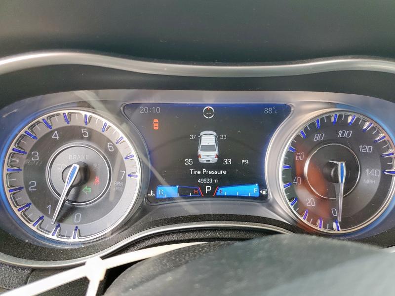 2018 CHRYSLER 300 TOURING 2C3CCAAG8JH279138