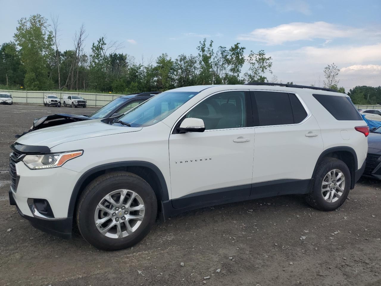 CHEVROLET TRAVERSE LT