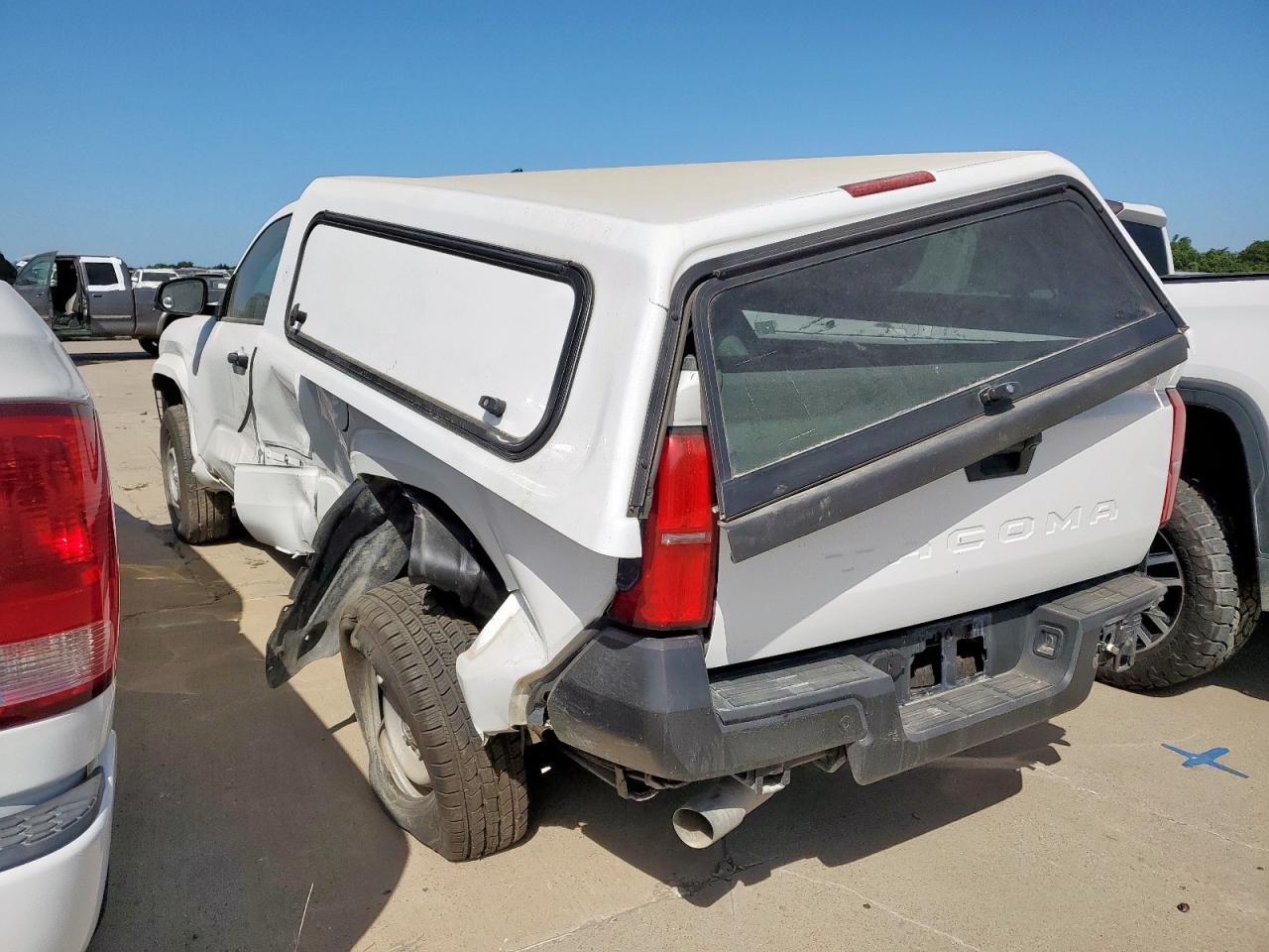 TOYOTA TACOMA XTRACAB