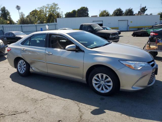 2017 TOYOTA CAMRY LE 4T1BF1FK5HU765825