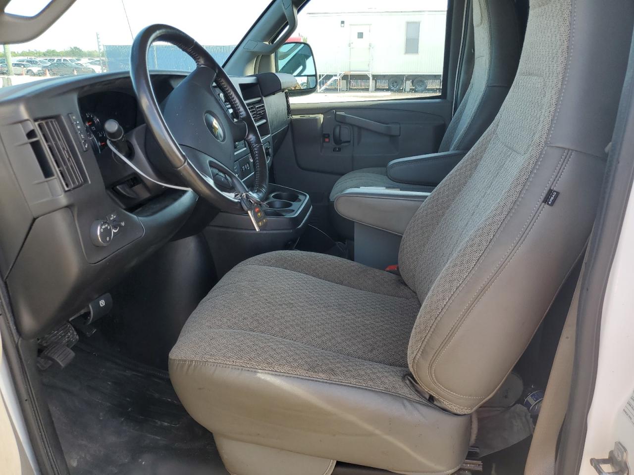 CHEVROLET EXPRESS G2500