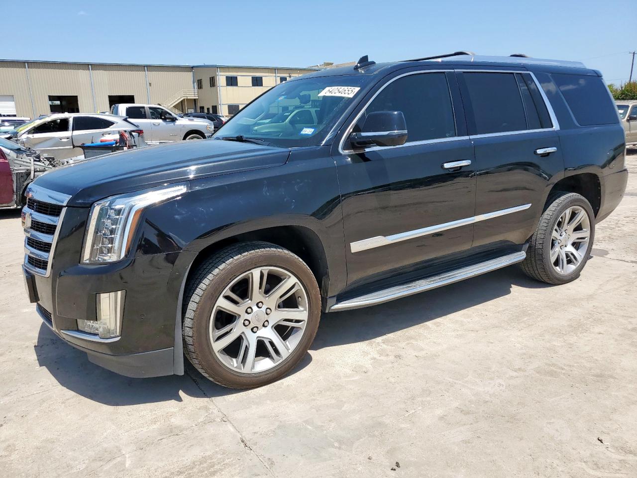 CADILLAC ESCALADE LUXURY