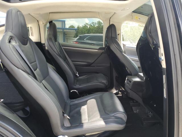 2017 TESLA MODEL X 5YJXCBE25HF037876