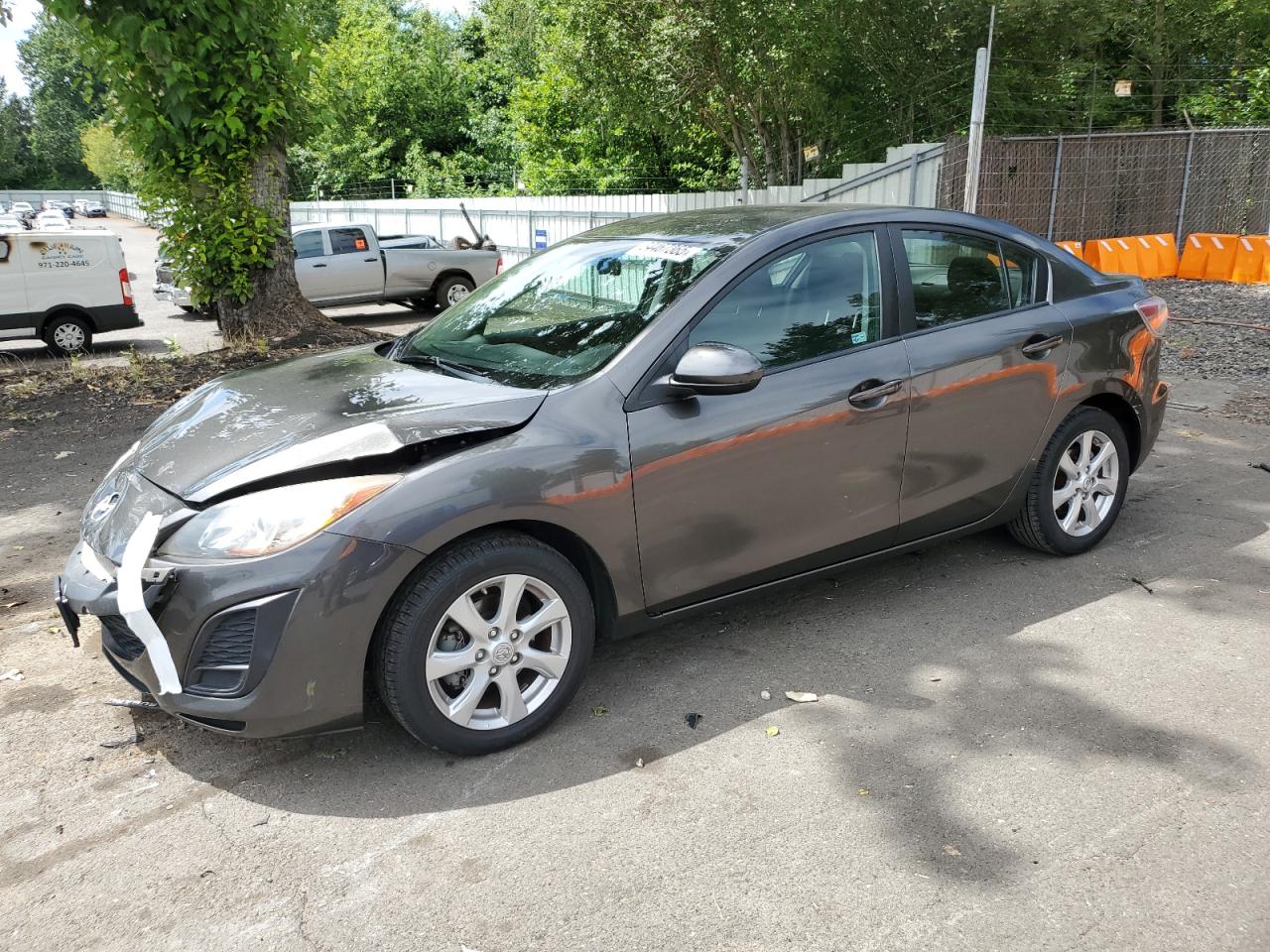 MAZDA 3 I
