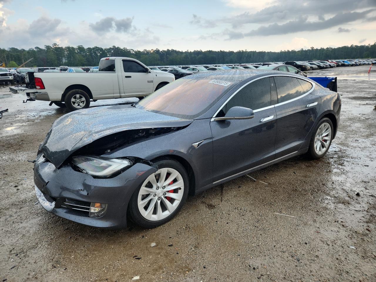 TESLA MODEL S
