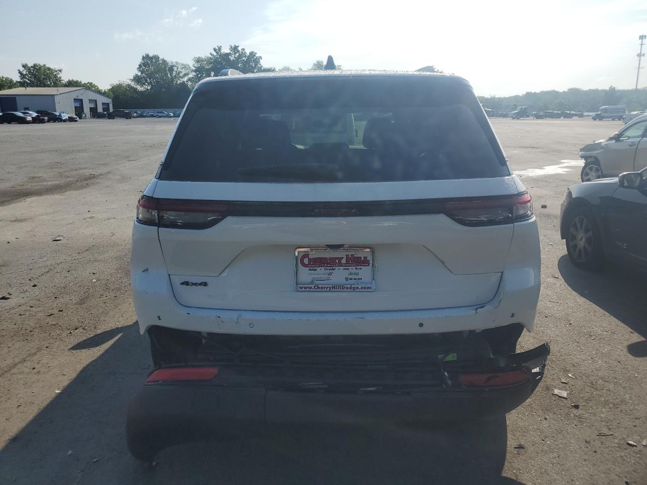 JEEP GRAND CHEROKEE LAREDO