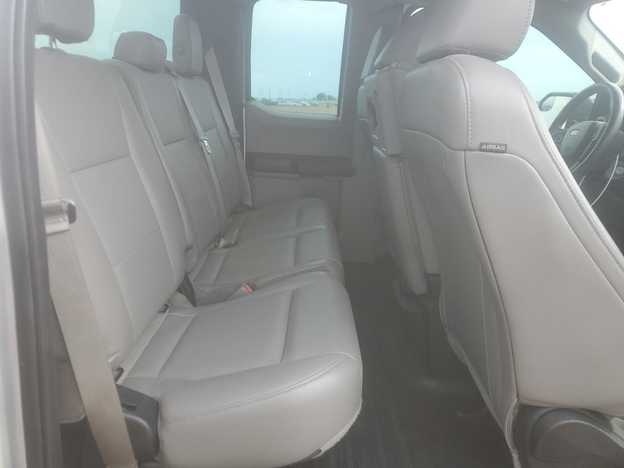 FORD F-150 SUPER CAB