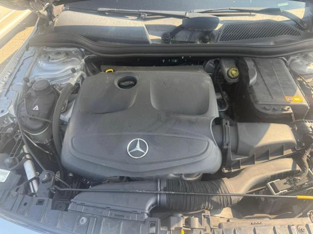 2015 MERCEDES-BENZ GLA 250 4M WDCTG4GB2FJ103621